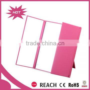 Three ways traveling battery operated lighted mirrors