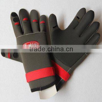 Good quality Neoprene diving gloves