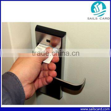 Smart card door lock for hotel key system