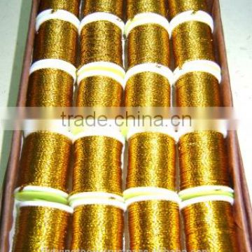 Fluebinding Materials Tackle Bright Round Tinsel i boks