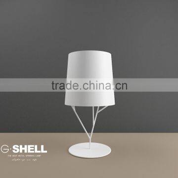 Contemporary Classic Style Metal Decoration Hotel Table Lamp