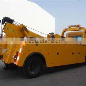 China New Dongfeng 6 Wheels Euro4 Wrecker Truck photo-3