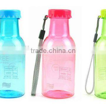 Supply fashion creative Soda bottles / drink bottles / plastic sealed cup