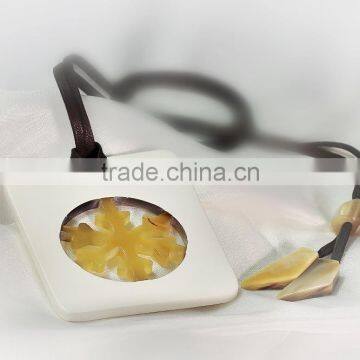 Buffalo Horn Necklace With Lacquered Finishing photo-4