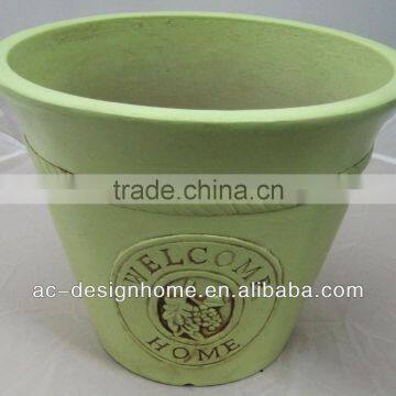 ROUND STACKABLE LT. GREEN PU FOAM PLANTER