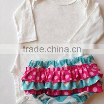 Incredibly Sweet Baby Linen Shorts and Accessories Embellished Chic Briefs for Boys photo-6