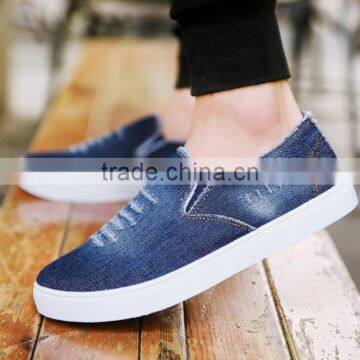 Zm35438a New Fashion Men Canvas Shoes Comfort Slip on Shoes photo-2