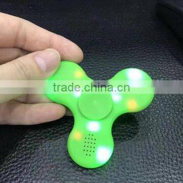New Glowing Music Decompression Fingertips Gyro Rechargeable Bluetooth Playback Flash Fingertips Gyro With Speakers photo-3
