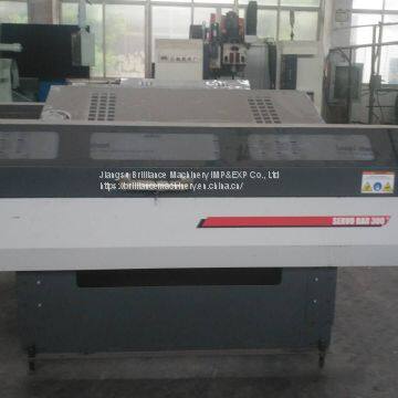 Haas 300 Feeder