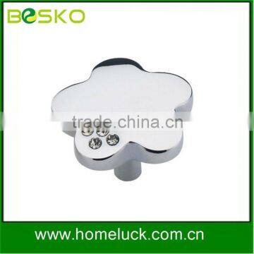 Crystal rose knob and flower knob with crystal
