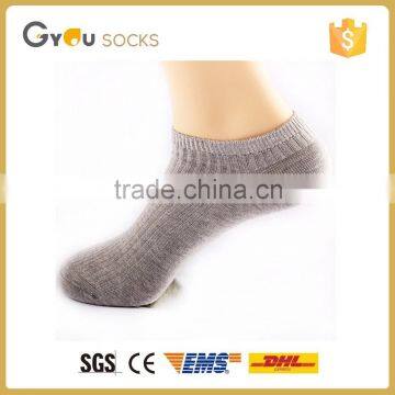 China socks factory knitted solid ankle socks for young boy