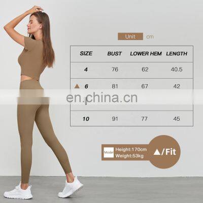 Sexy Halter Neck Long Sleeve Sports T Shirt Women Custom Logo Sports U Hem Skinny Thumb Hole Tops