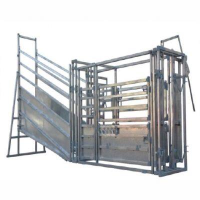 Оборудование для обращения с животными. Подъемный скат для погрузки крупного рогатого скота для ферм и ранчо. Цены от завода