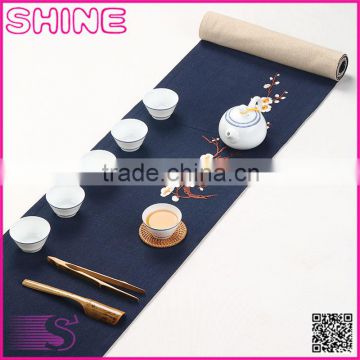 customized size Chinese Classical wintersweet elegant simple nylon table runners