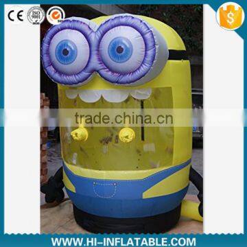 Funny inflatable cash money booth with minion shape for sale