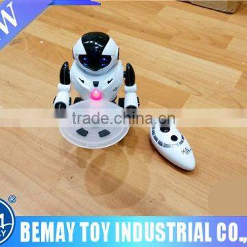 2.4G Smart RC Robot dancing robot fight robot