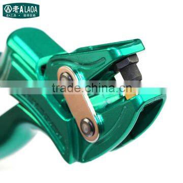 LAOA Green Color Hole Puncher Punching Forceps For Belt Card Snap Button Eyelet Punch Pliers photo-4
