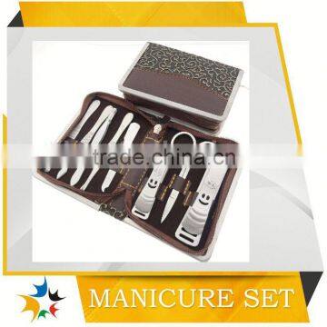 mini manicure and pedicure set