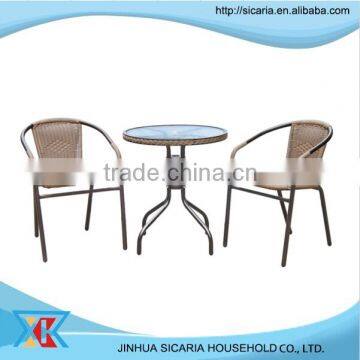 outdoor round dining table set