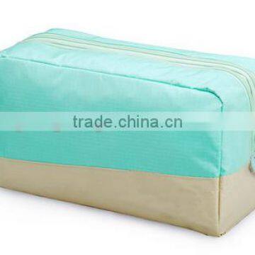 Stylish Large Simple Cosmetic Bag With Handle for Summer photo-4