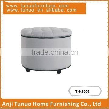 TN-2005, Storage pouf with patchwork seat cushion and black KD round legs.