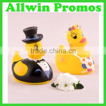 Vinyl Bride And Groom Rubber Duck