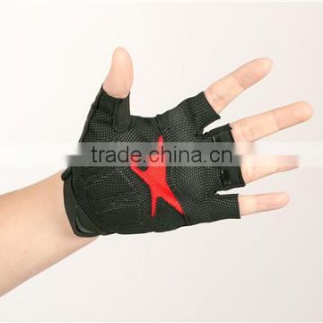 High quality breathable mesh cycling gloves / heated half finger gloves