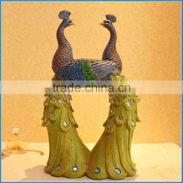 High Quality Exquisite Design Resin Peacock