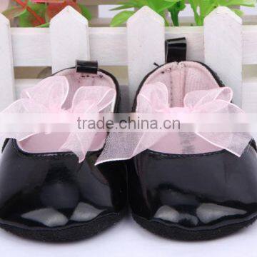 New Baby Leather Shoe Cheap Wholesale Shoe in China Girls Princess Leather Shoes With Pink Ribbon photo-2