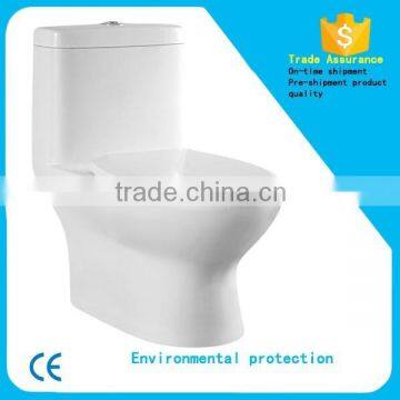 Ceramic toilet with soft close seat cover simple design of the one piece toilet