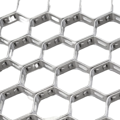 Manufacturer of Stainless Steel Hex Grid Mesh (SS316) Wire for Refractory Linings Welding Processing Service