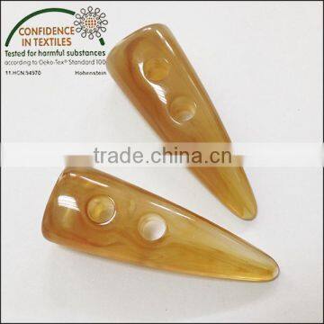 polyester plastic resin toggle button