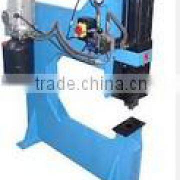 HYDRAULIC BENCH PRESS