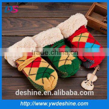 wholesale keep warm knitted gloves for children ST129