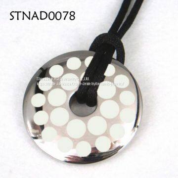 Round Stainless Steel Pendants , Custom Metal Pendant