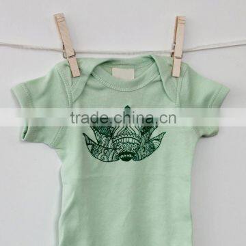 OEM/ODM Lightweight Cotton Baby Romper Baby Garment New Design photo-2