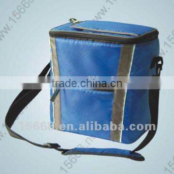 GR-C0070 nice design thermal cooler bag for lunch box