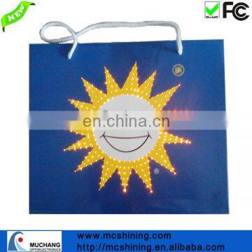 Lighting Up Vest Usages Free Pattern Hand Bags in a Shiny Way photo-4