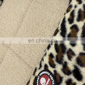 HQP-JJ46 HongQiang Thickened Rabbit Plush Square Pet Pad Deep Sleep Pet Pad for Small, Medium and Large Dogs
