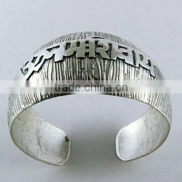 Devotional Engraved & Embossed !! 925 Sterling Silver Cuff Bangle, Handmade Silver Jewellery, Online Silver Jewellery