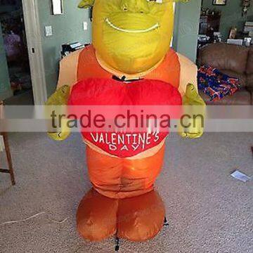 2015 best selling vivid design inflatable shrek for valentines