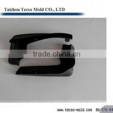 Part plastic car fender mould made in China