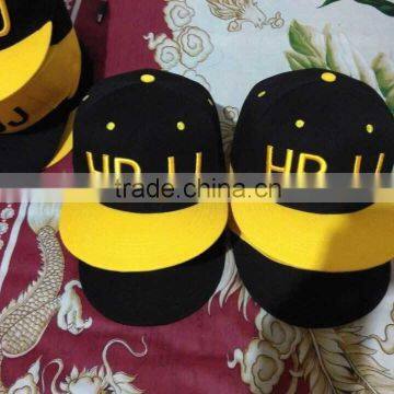 snapback cap