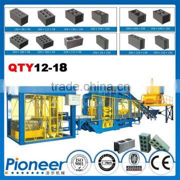 Hydraulic Pressure Hollow Clay Double Hoppers Concrete Block Making Machine