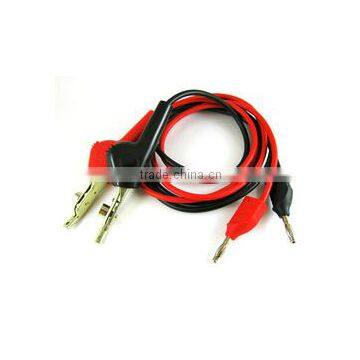 Alligator clip to stackable banana plug test lead with black and red