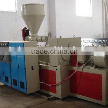 conical screw extruding machine