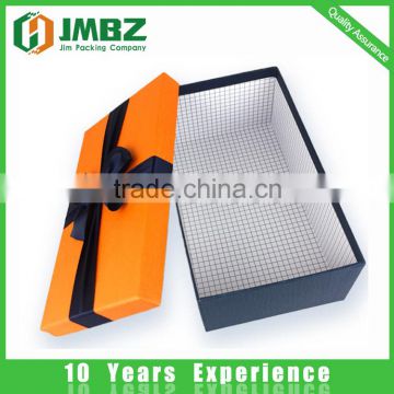 Shipping and packaging hard paper custom clothing box