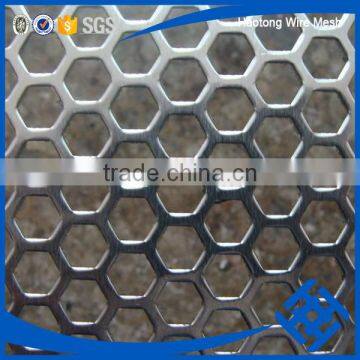 Smooth mesh cheap punching hole mesh panel