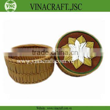 Nice small rattan plastic basket with lid for gift packing