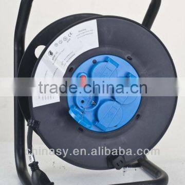 CE S retractable waterproof IP44 power cable reel